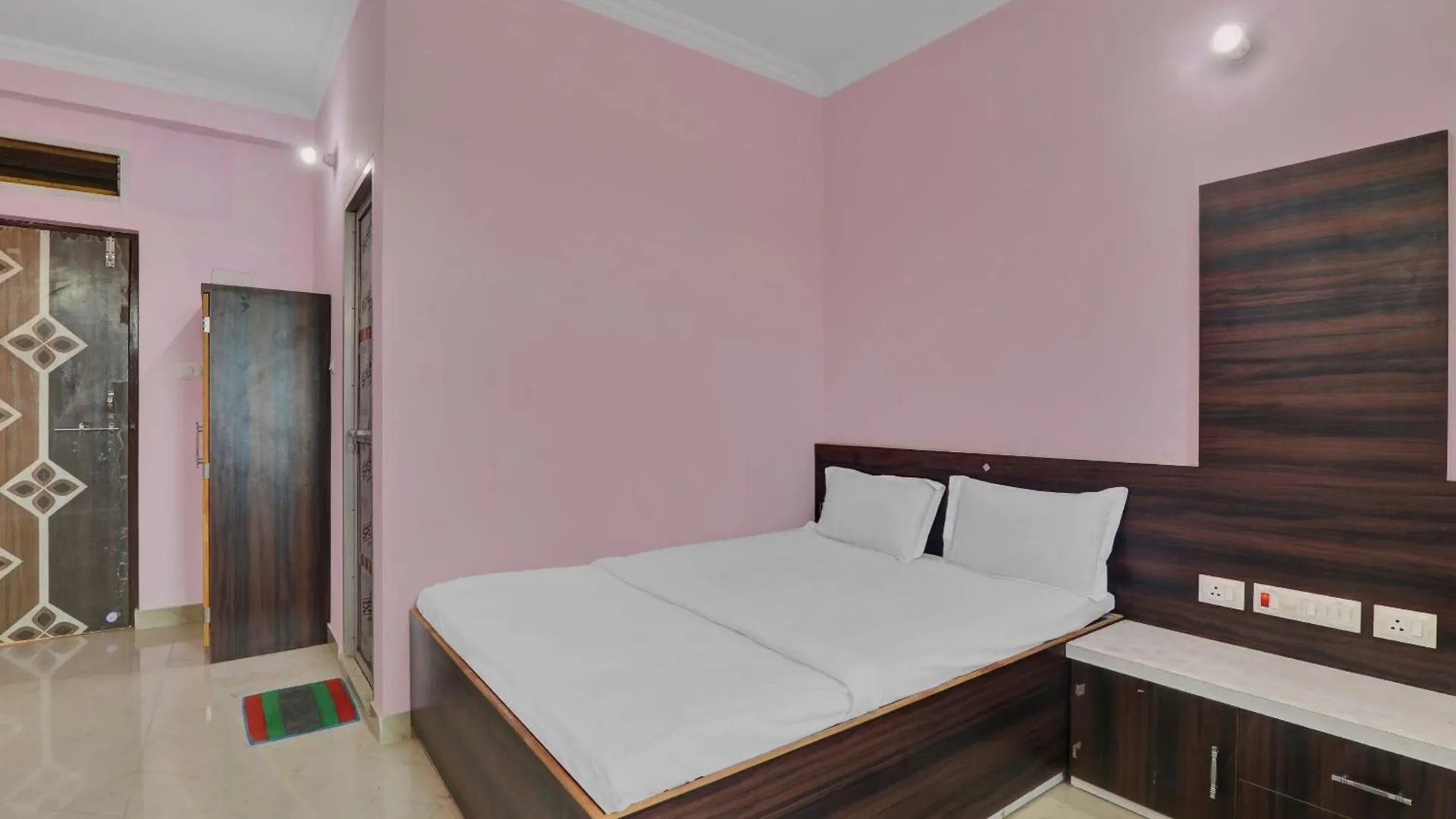 ***  Flagship Hotel Shree Kashi Inn Varanasi India